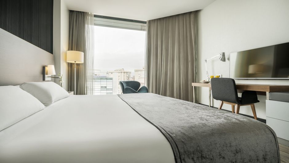 Hotel Ilunion Atrium Room