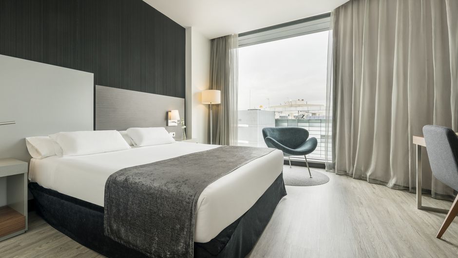 Hotel Ilunion Atrium Room