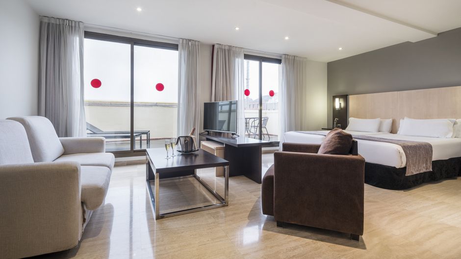 Hotel Ilunion Almirante Suite