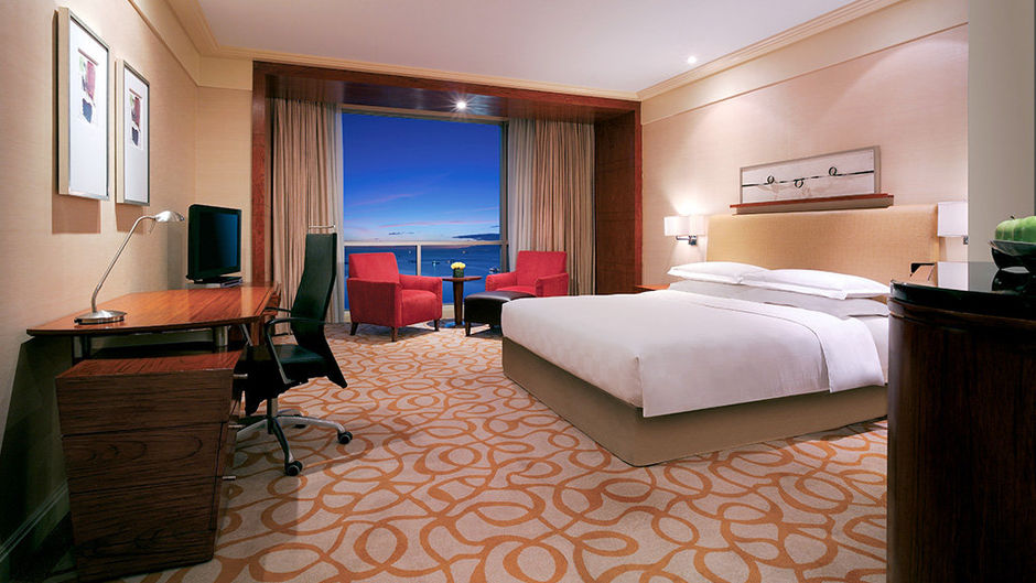 New Coast Hotel Manila Room