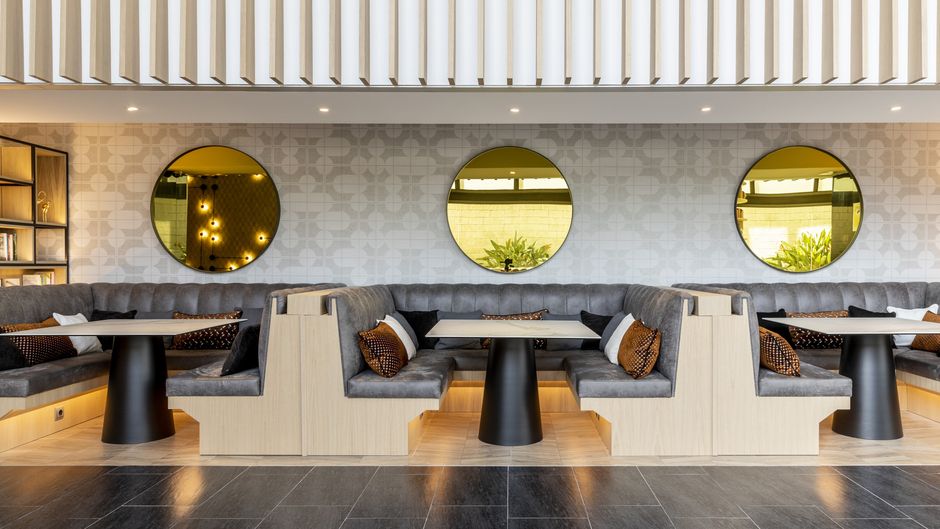 Ilunion Barcelona Lobby
