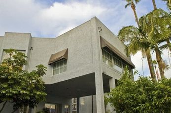 Hotel Current