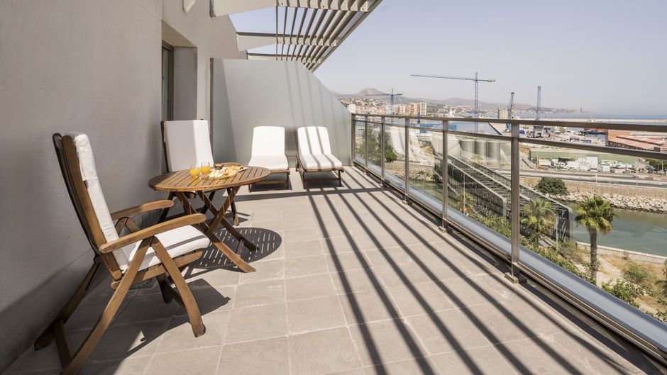 Hotel Ilunion Malaga Suite