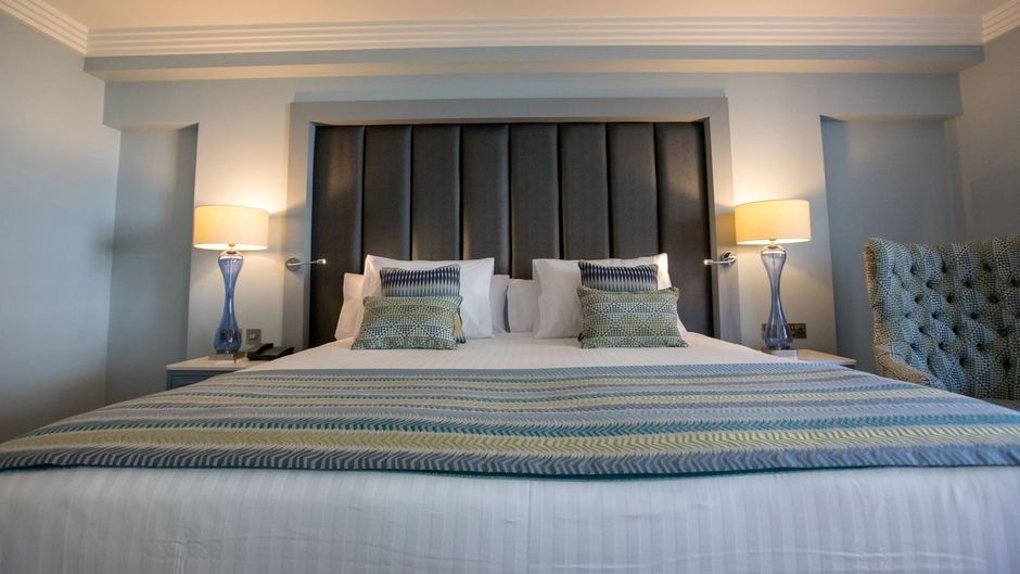 The Eliott Hotel Room