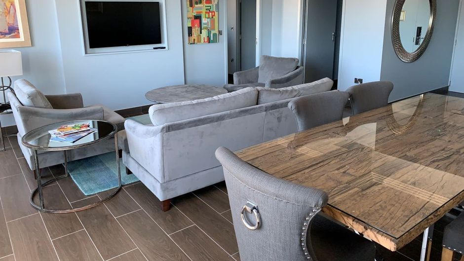The Eliott Hotel Suite