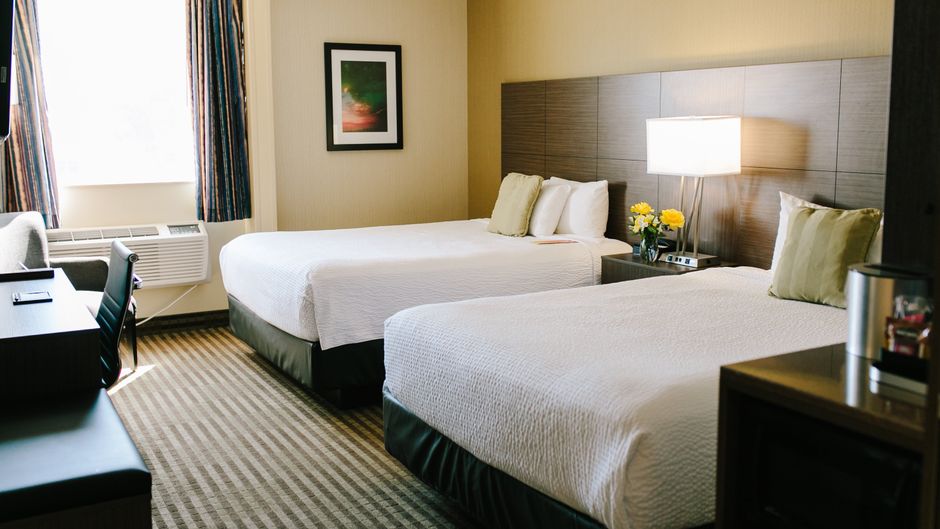 Victoria Inn Hotel & Convention Centre Room