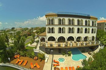 Hotel Zamora