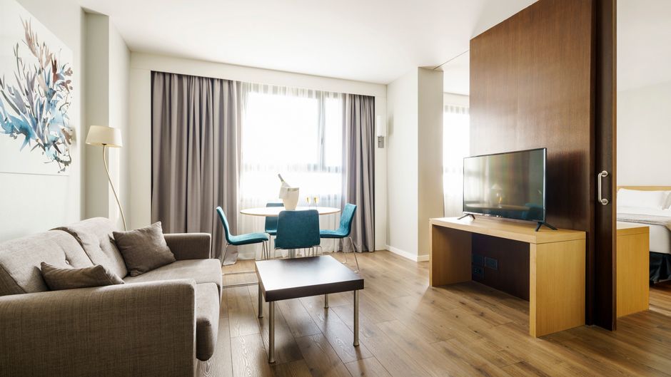 Hotel Ilunion Valencia Suite