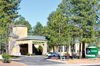 GreenTree Inn & Suites Pinetop
