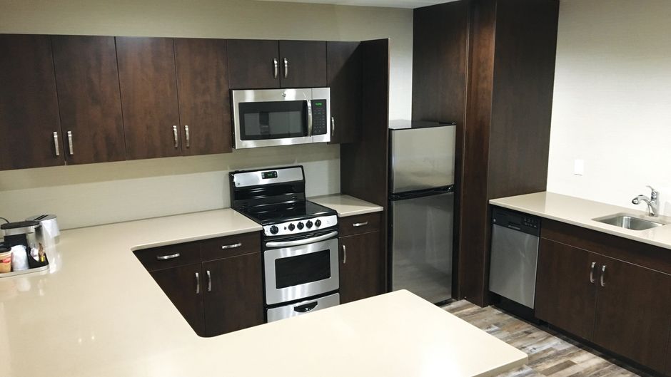 Victoria Inn Hotel & Convention Centre Suite