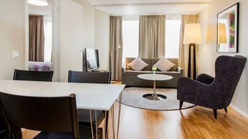 Elite Palace Hotel Suite