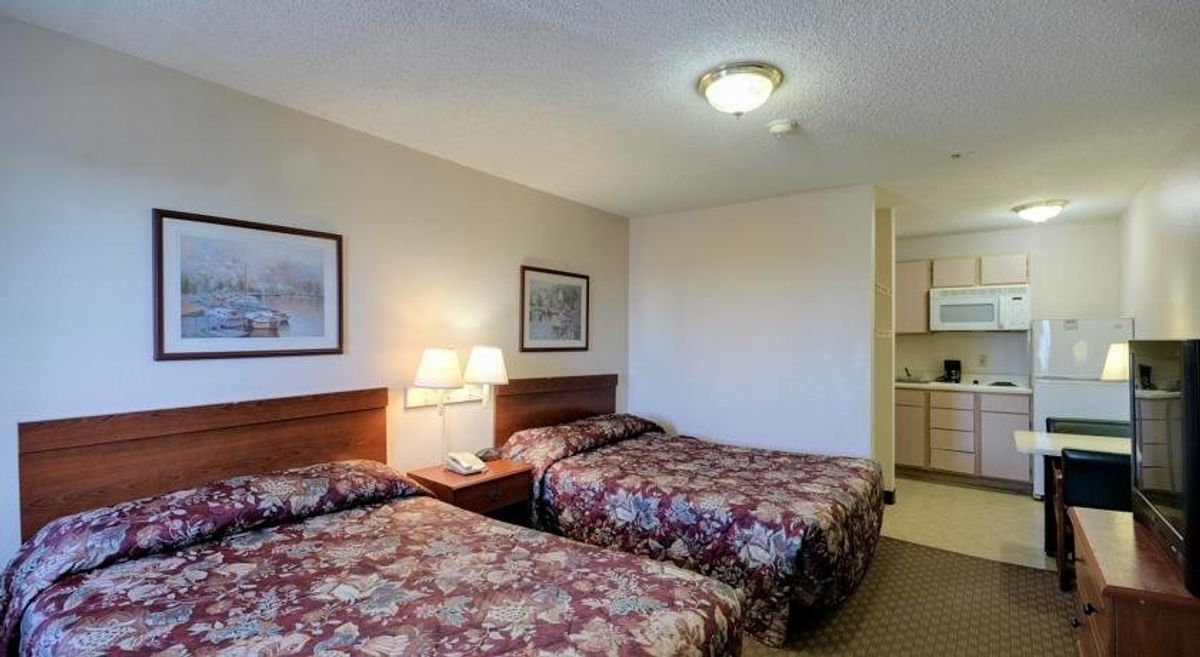 InTown Suites Hobby Airport- Tourist Class Houston, TX Hotels- GDS  Reservation Codes: Travel Weekly