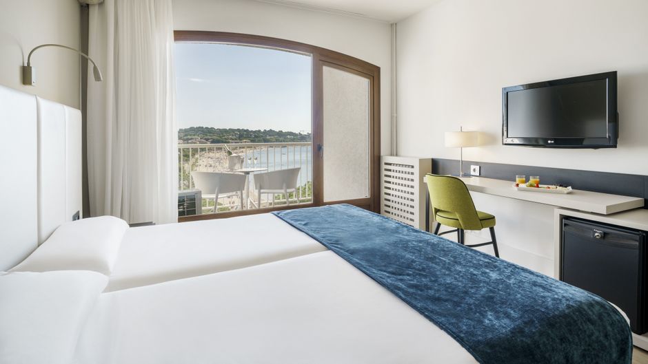 Hotel Ilunion Caleta Park Room