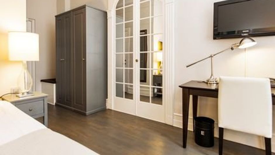 Elite Hotel Savoy Room