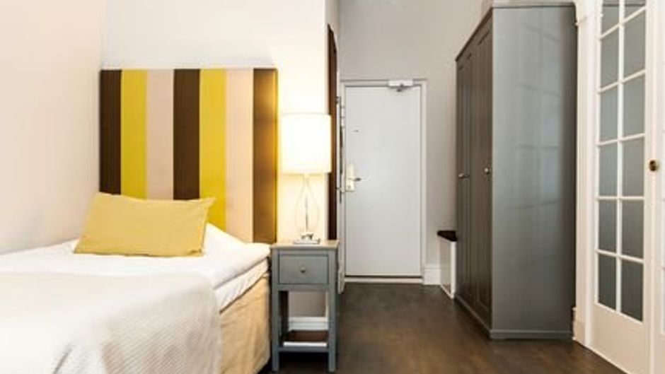 Elite Hotel Savoy Room