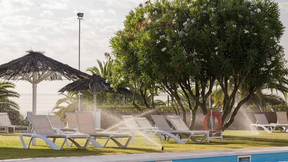 Ilunion Alcora Sevilla Pool
