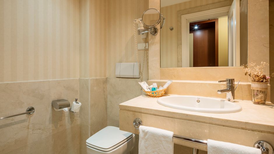 Ilunion Alcora Sevilla Room