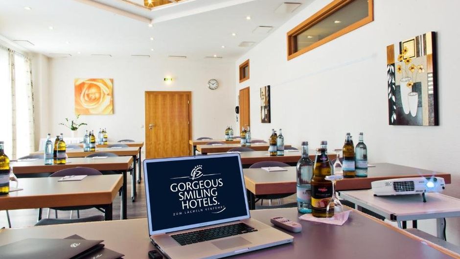 QU Hotel Augsburg Meeting