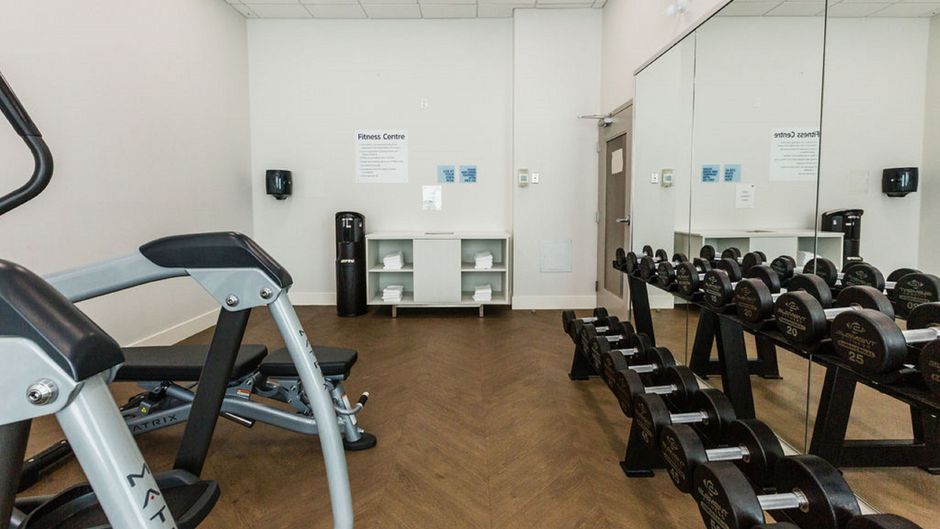 Holiday Inn Express & Suites Edmonton N Health Club