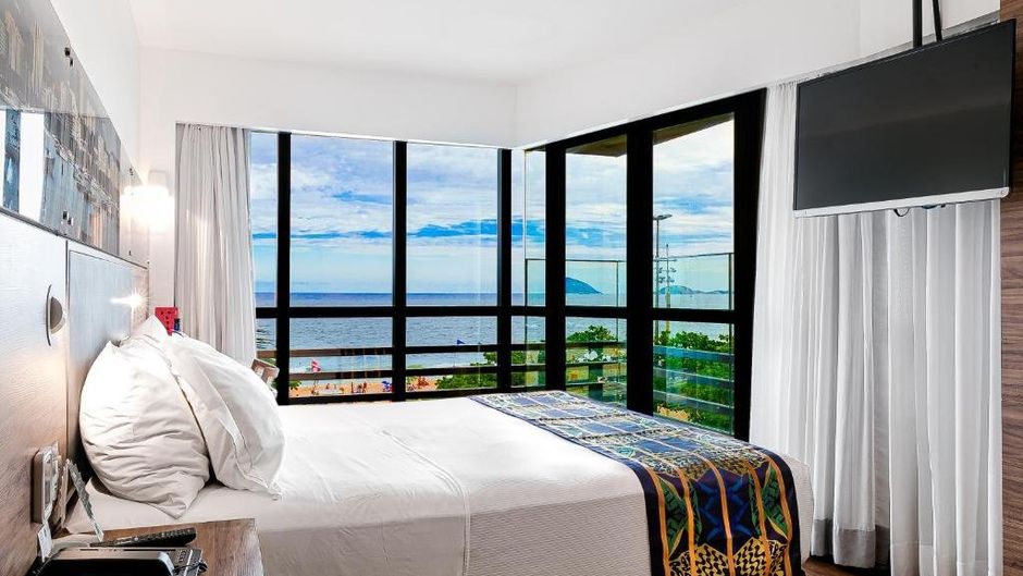 Arena Leme Hotel Exterior