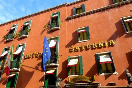 Hotel Saturnia & International