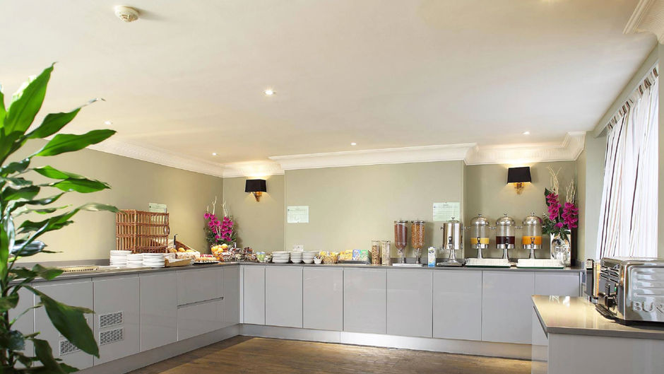 Phoenix Hotel London Restaurant