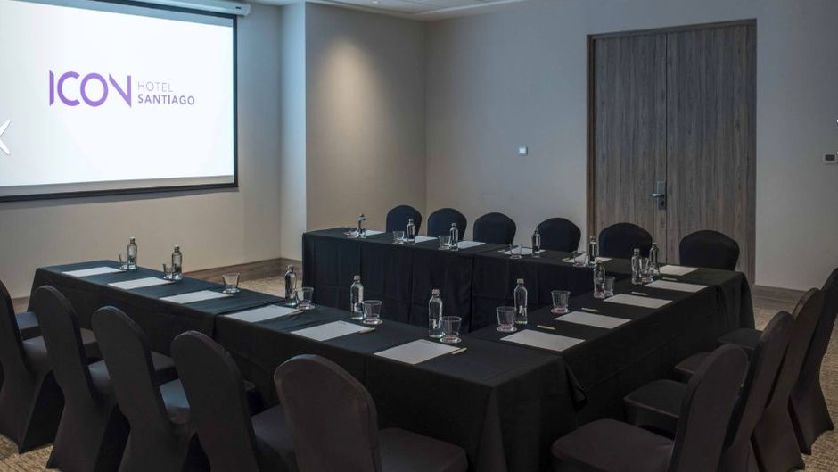ICON Hotel Santiago Meeting