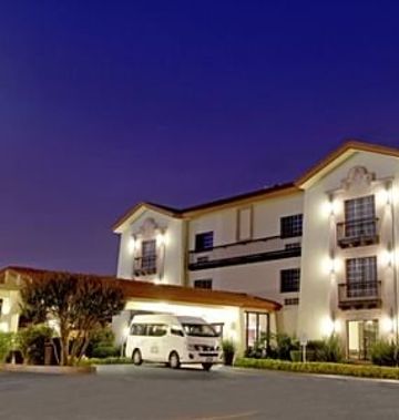 Quinta Dorada Hotel & Suites