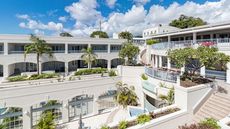 Savannah Beach Hotel