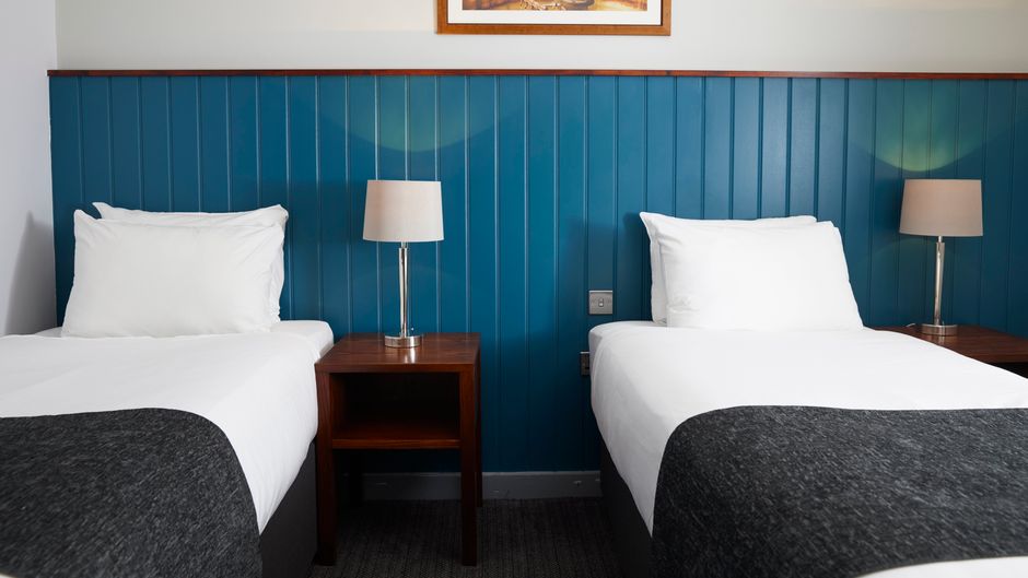 The Longshoot Hotel Room