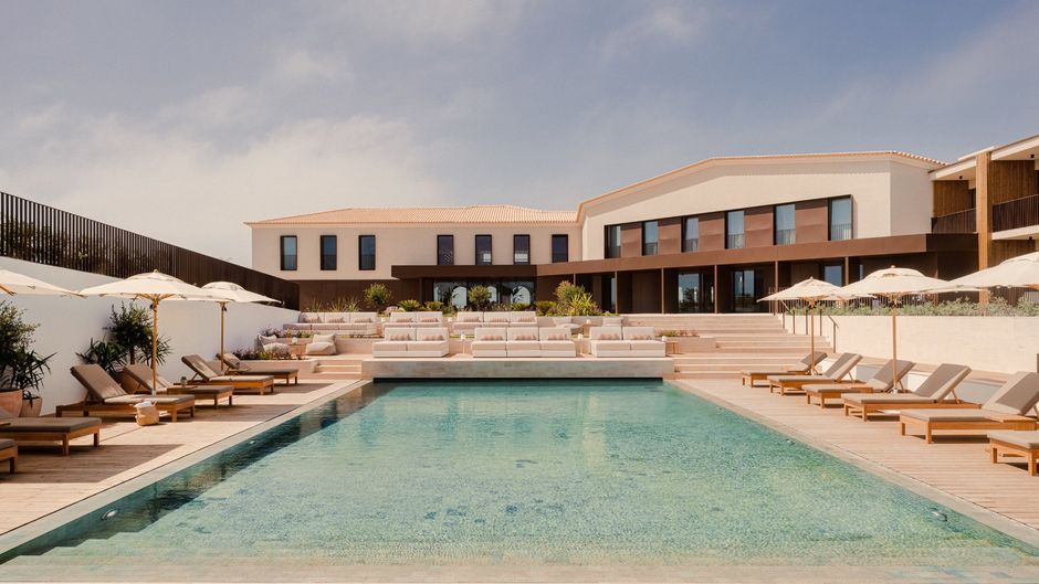 Aethos Ericeira Pool
