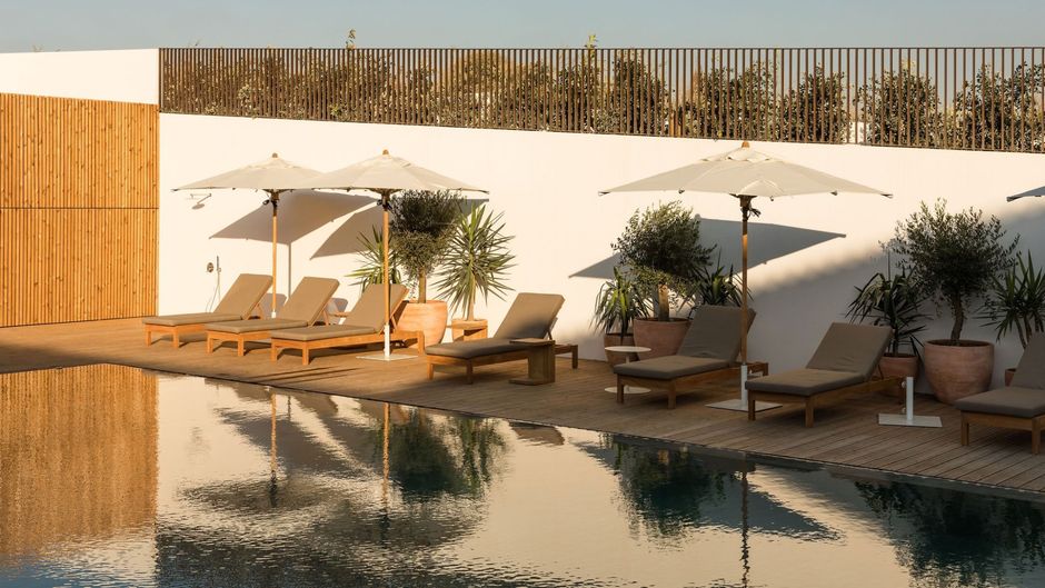 Aethos Ericeira Pool