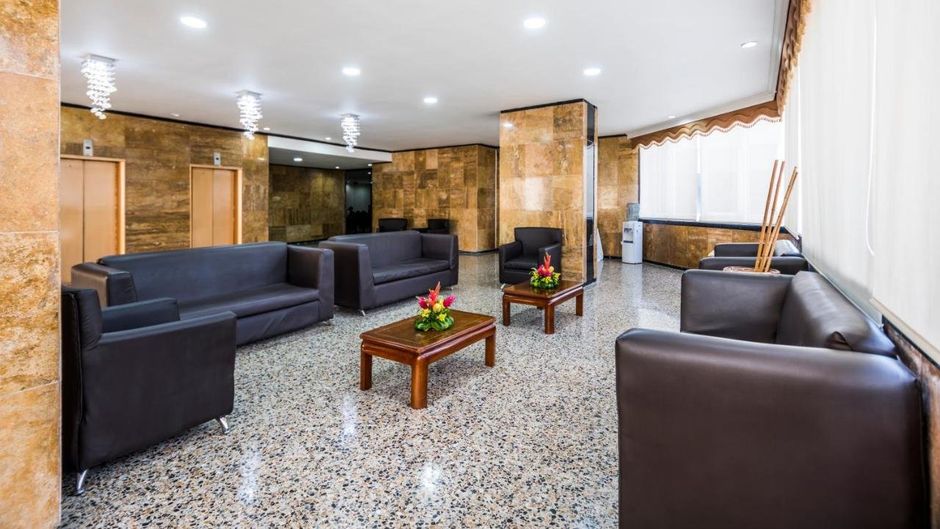 Hotel Dorado Plaza Lobby