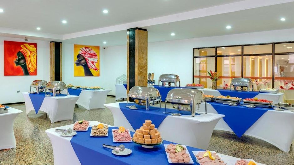 Hotel Dorado Plaza Restaurant