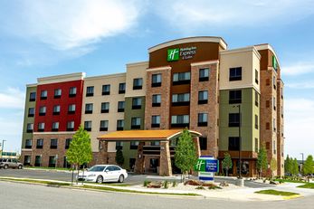Holiday Inn Express & Suites Billings