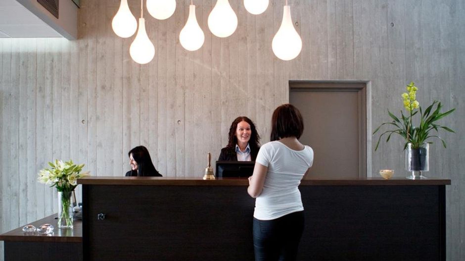 Bryne Kro & Hotel Lobby