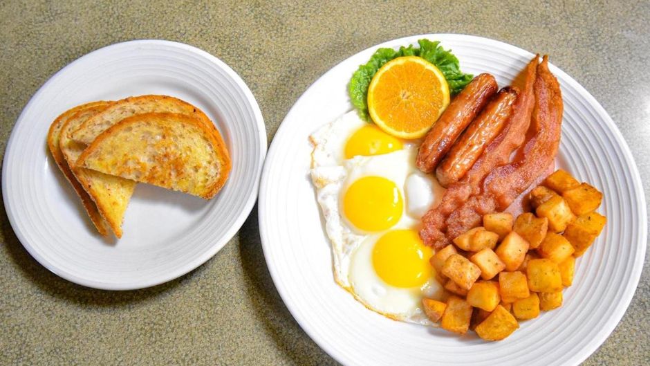 Canad Inns Club Regent Casino Hotel Restaurant