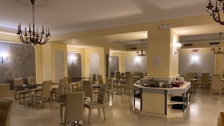 Hotel Napoleon Restaurant