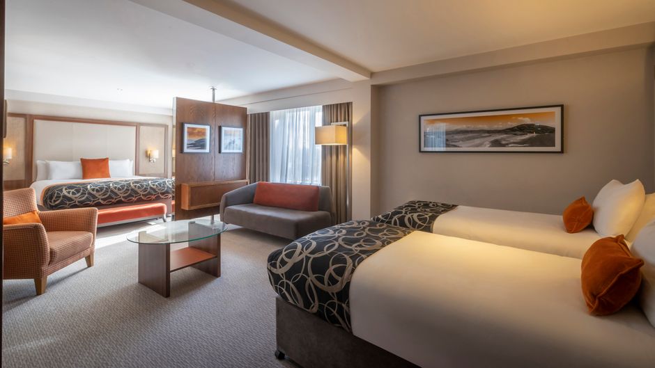 Clayton Hotel Silver Springs Room