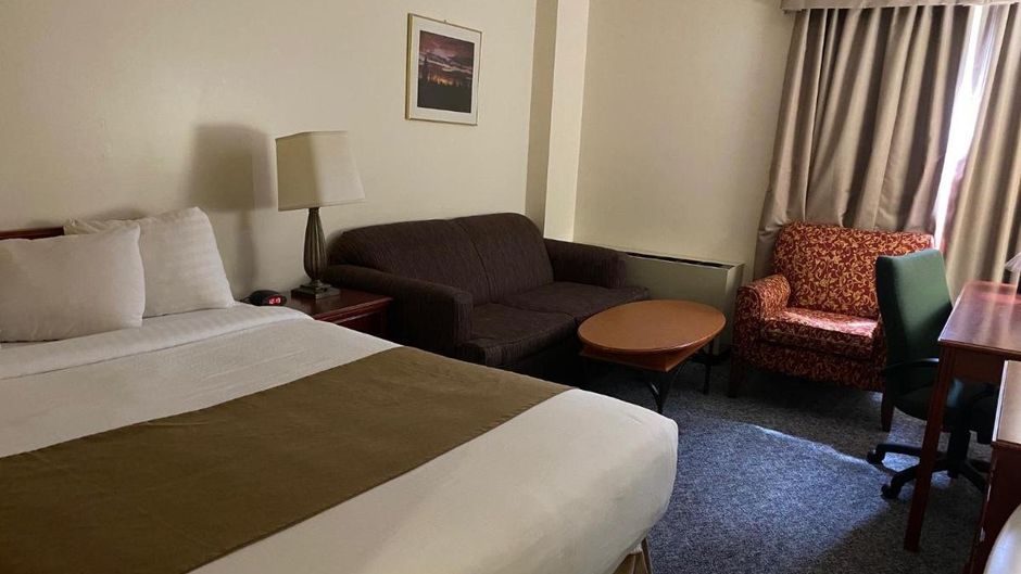 Northern Star Hotel & Convention Centre Room