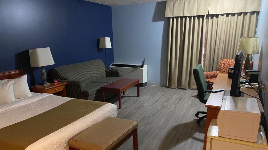 Northern Star Hotel & Convention Centre Room