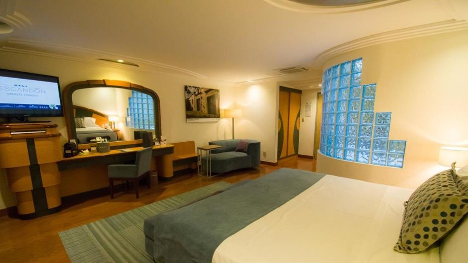 Escandon Hotel Room