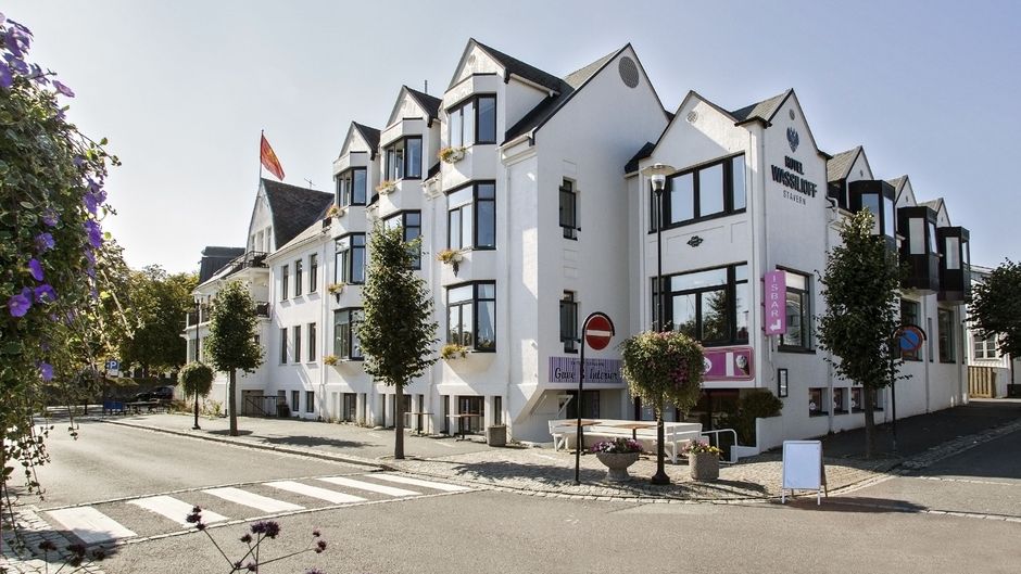 Wassilioff Hotel Exterior