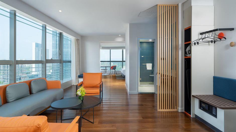 Holiday Inn Exp Chengdu High-Tech Zone Suite