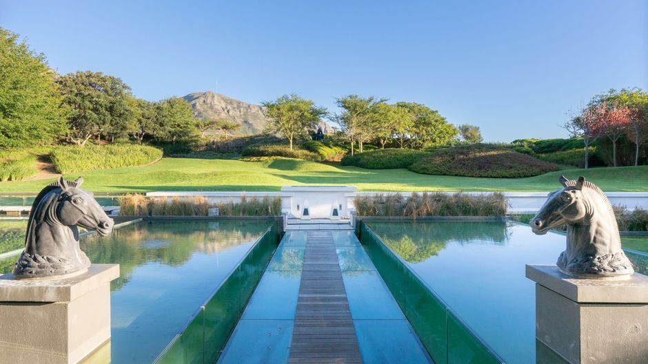 Steenberg Hotel Exterior