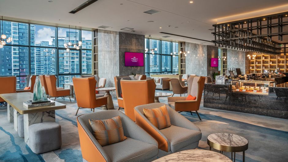 Crowne Plaza Development Zone Lobby