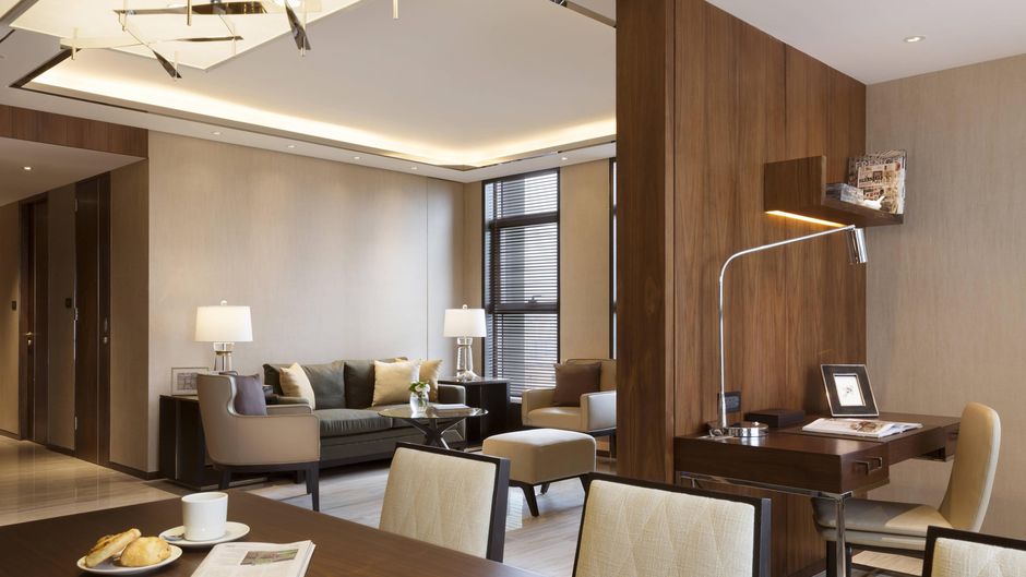 The Fairway Place- Marriott Exec Apts Suite