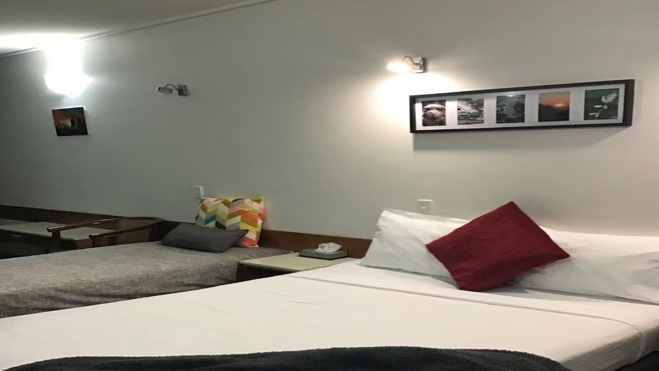 Ayr Traveller's Motel Room