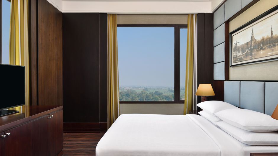 Sheraton Grand Palace Indore Suite