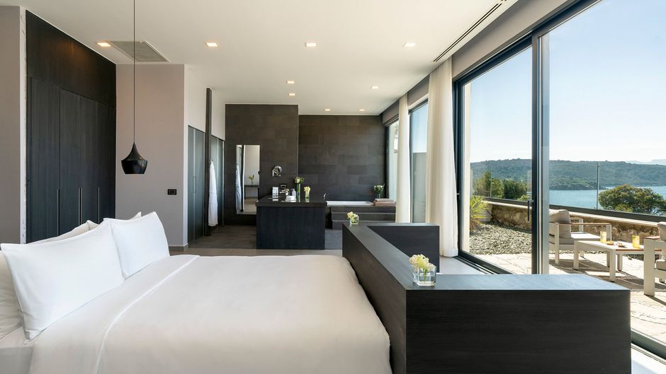 Le Meridien Bodrum Beach Resort Suite